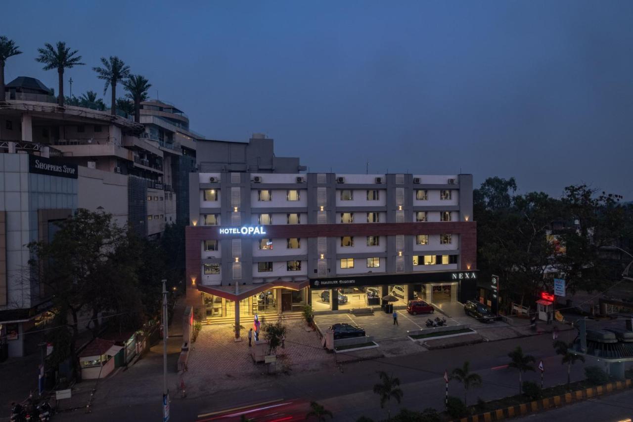 Hotel Opal Kolhápur Kültér fotó