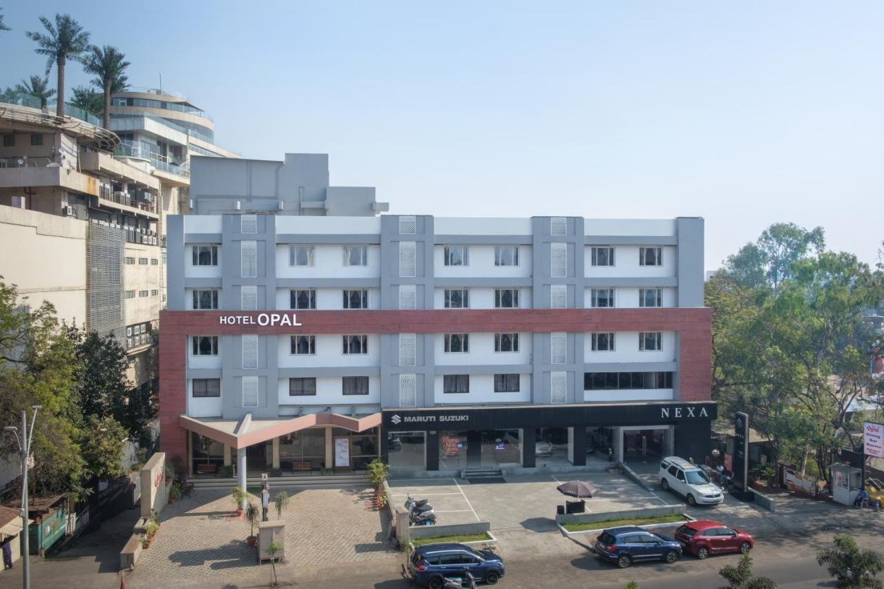 Hotel Opal Kolhápur Kültér fotó